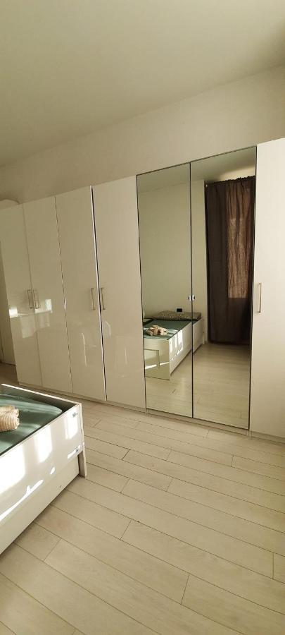 Intero Appartamento Lgbtq+ Zona Loreto Milano Esterno foto